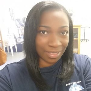 Meet your Posher, Tonya